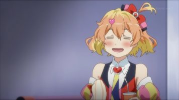 Macross Delta 17